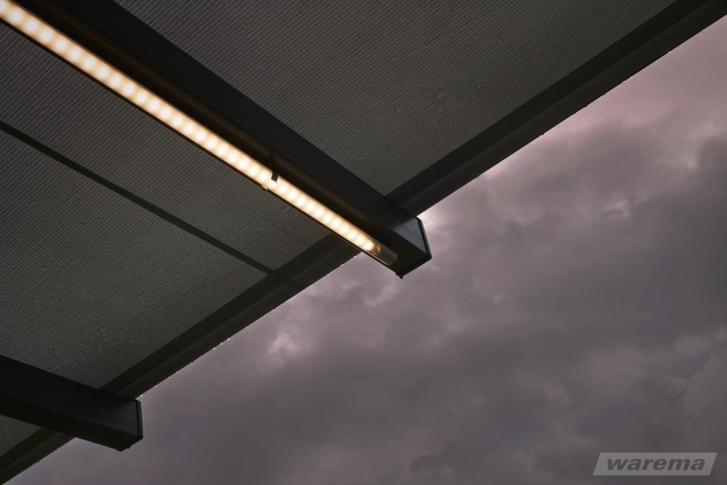 WAREMA Perea P70 s integrovaným LED osvětlením